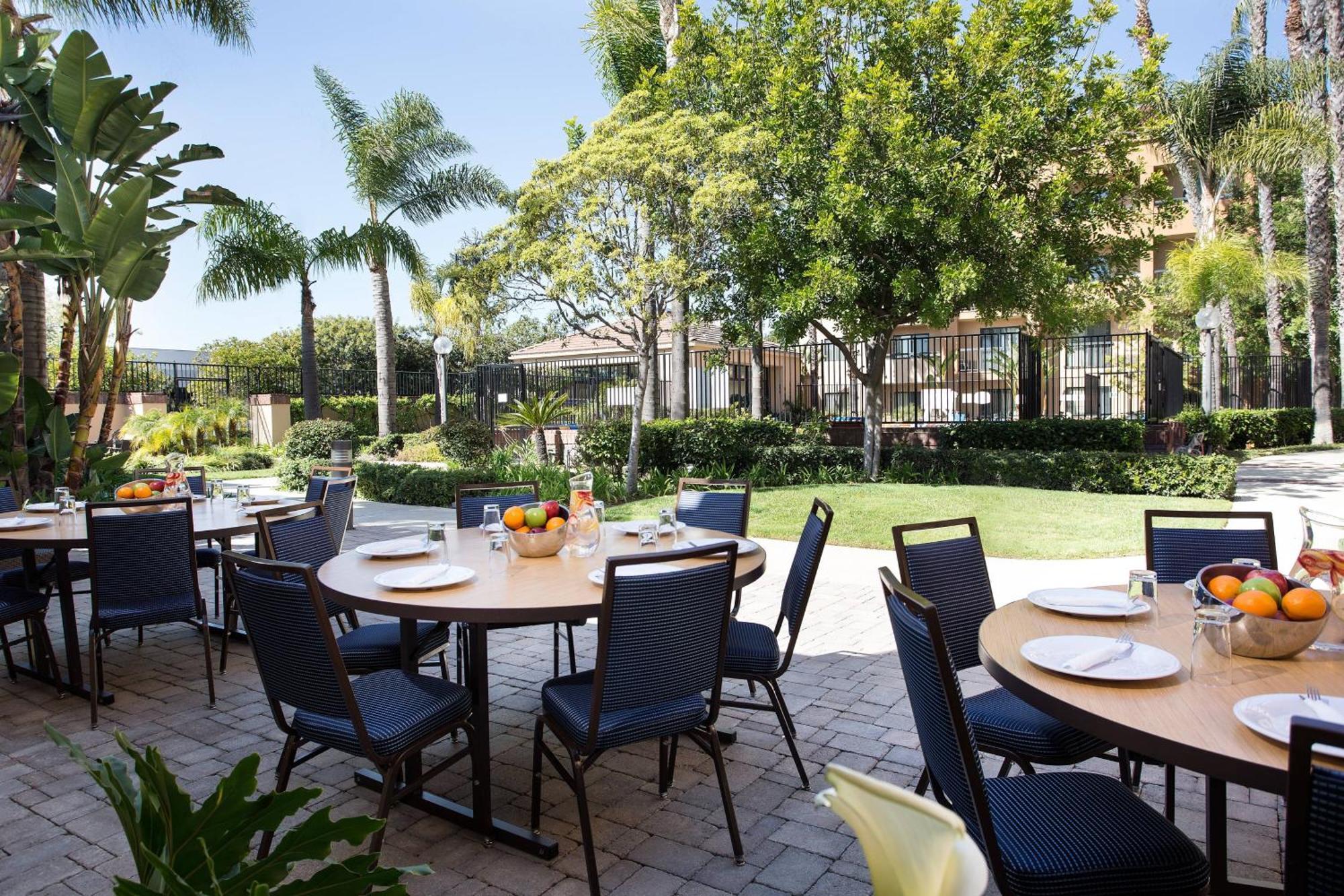 Готель Courtyard Costa Mesa South Coast Metro Санта-Ана Екстер'єр фото
